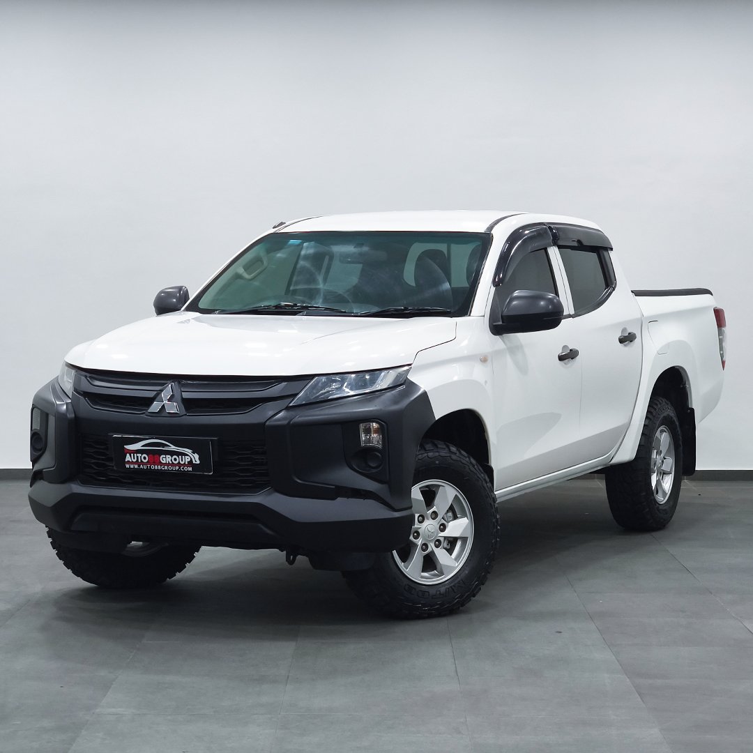 mitsubishi-new-triton-dc-hdx-double-cabin-2500-manual-double-cabin-4x4-diesel-white-2rows-2021-kt-8704-ys-2938