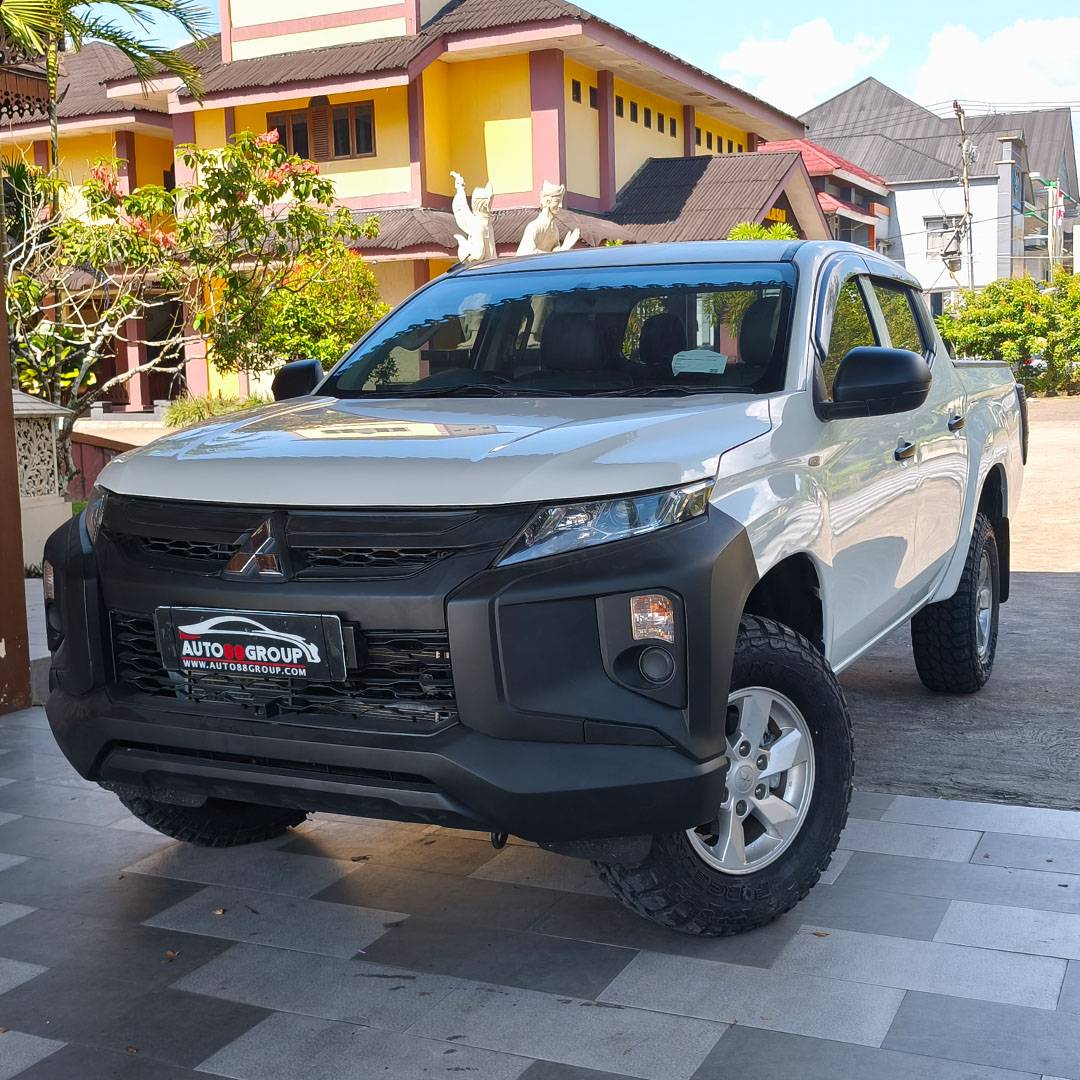 mitsubishi-new-triton-dc-hdx-double-cabin-2500-manual-double-cabin-4x4-diesel-white-2rows-2024-dd-8507-td-3169