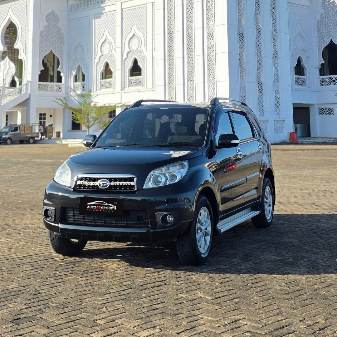 daihatsu-terios-tx-suv-1500-matic-4x2-premium-black-3rows-2012-b-1059-bzt-3336