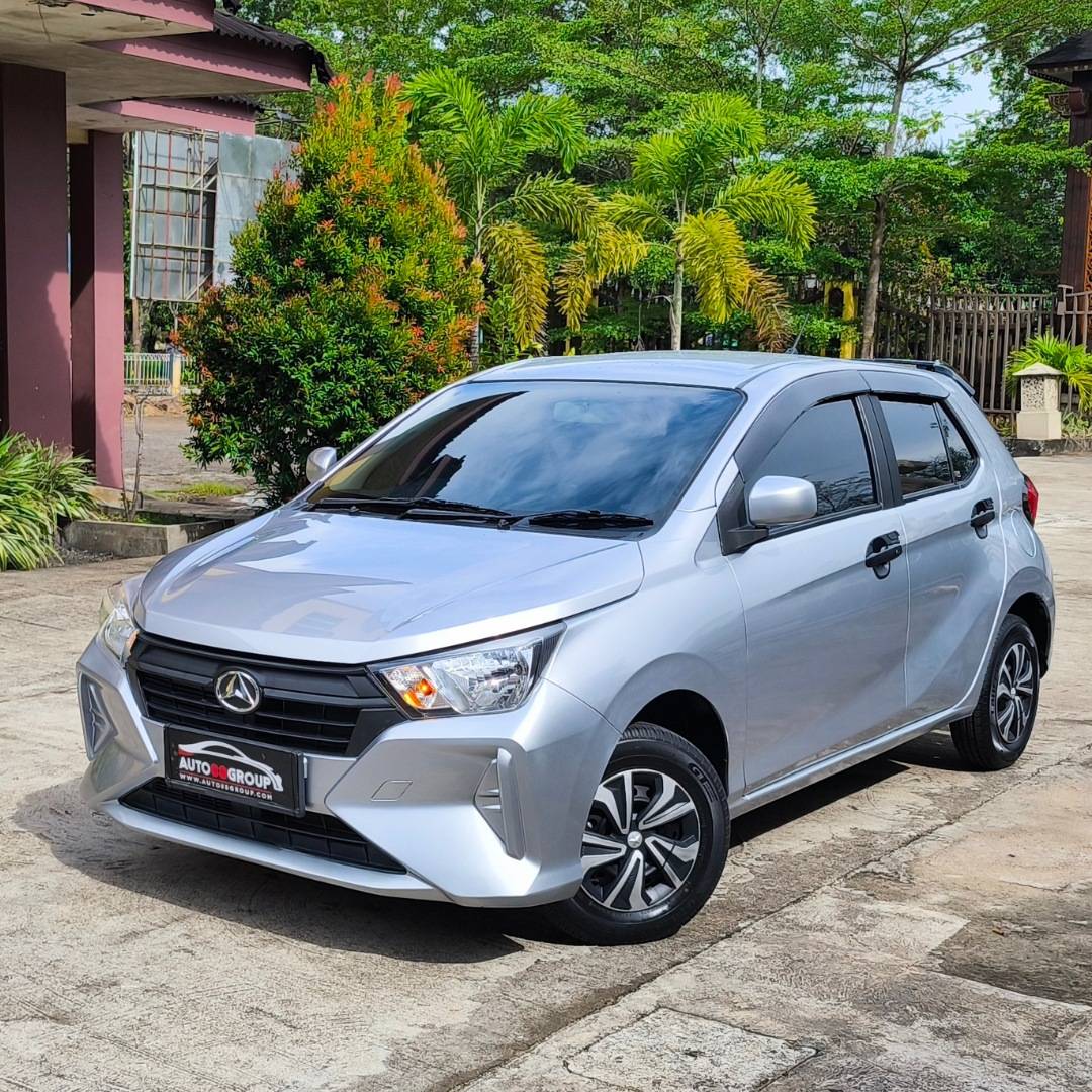 daihatsu-all-new-ayla-m-lcgc-1000-manual-4x2-premium-silver-2rows-2023-kb-1269-ph-3427