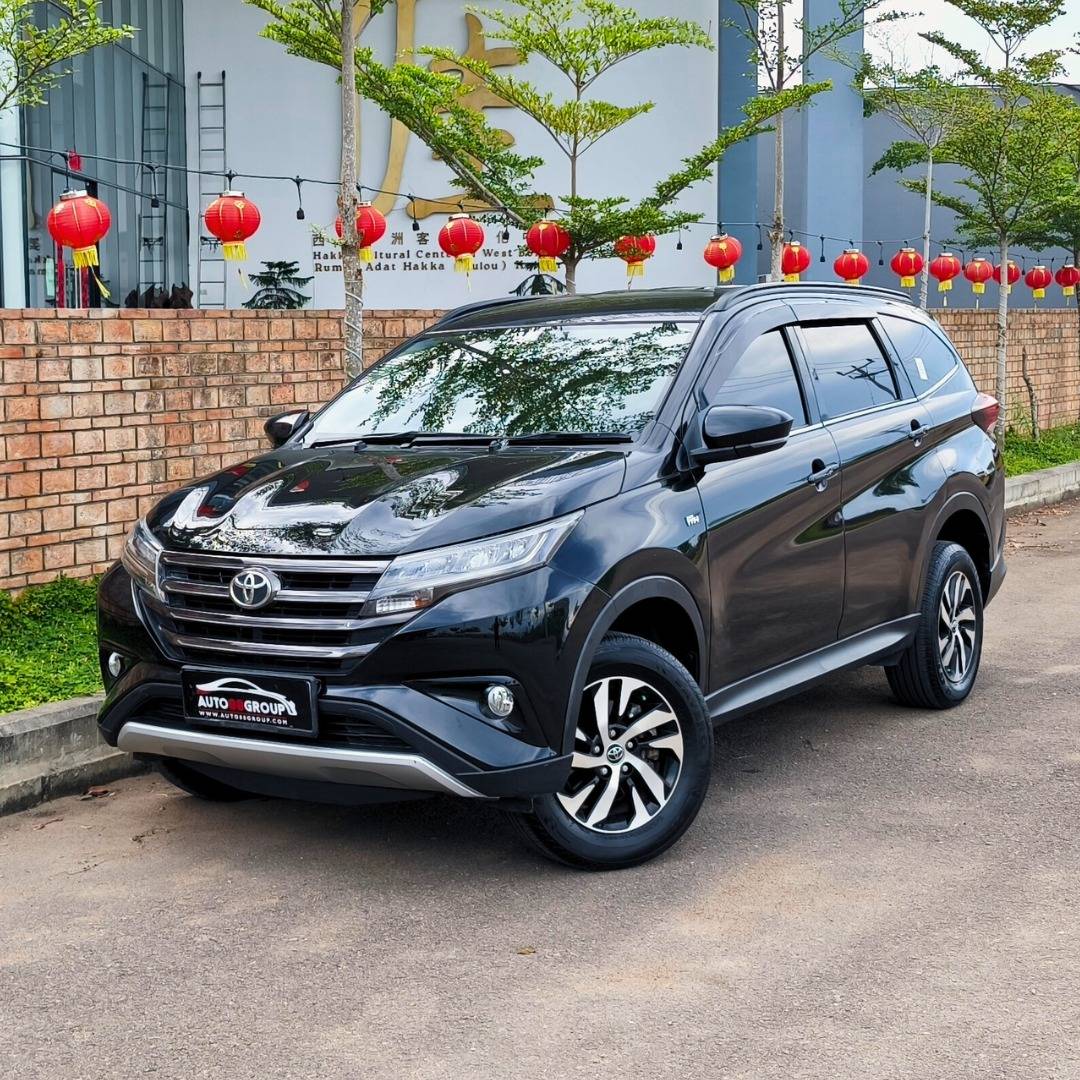 toyota-all-new-rush-g-suv-1500-matic-4x2-premium-black-3rows-2022-b-2191-uzq-3517